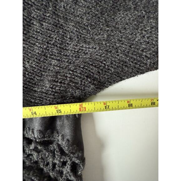 SIONI Anthropologie Cardigan Sweater Woman S BOHO Wool Blend Gray Crochet - Picture 7 of 7